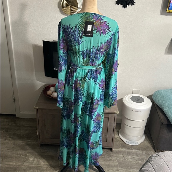 Fashion Nova Teal Tropical Midi Dress with Purple & Blue Palm Print - Picture 5 of 8